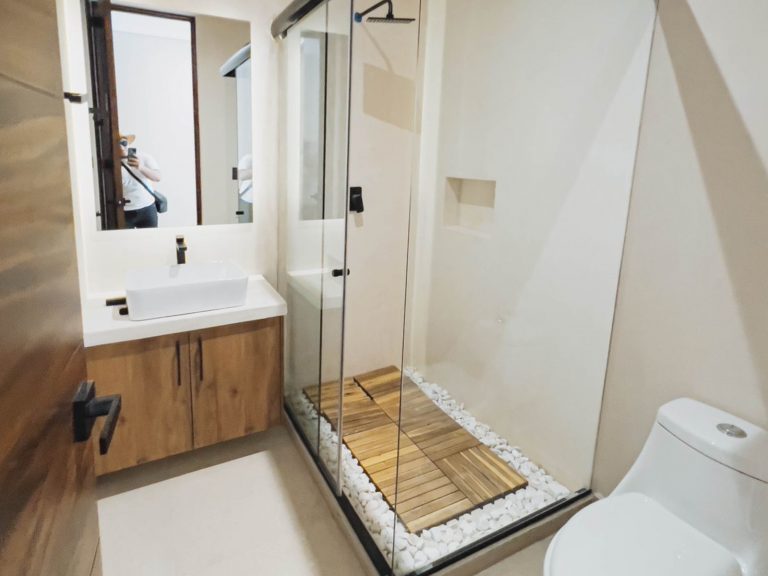 54dc6ed2-cd54-4a75-aaeb-61b420b83a1f-V2