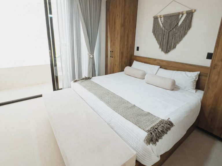 825d5fa5-cc6a-4b30-8ac7-5ca8e15d0f80-V2