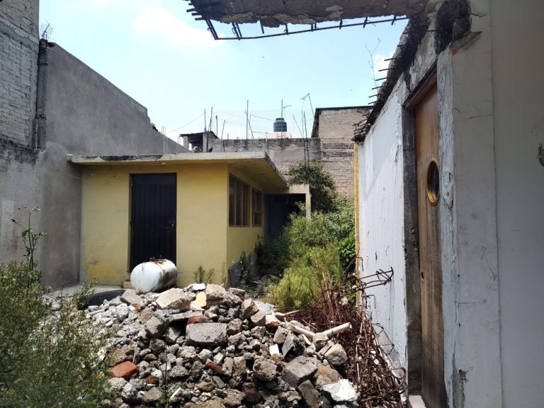 5a58e090-a9c4-4b9b-9090-b6c5a8b4596e